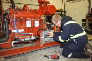 training genset teknologi perawatan & operasional